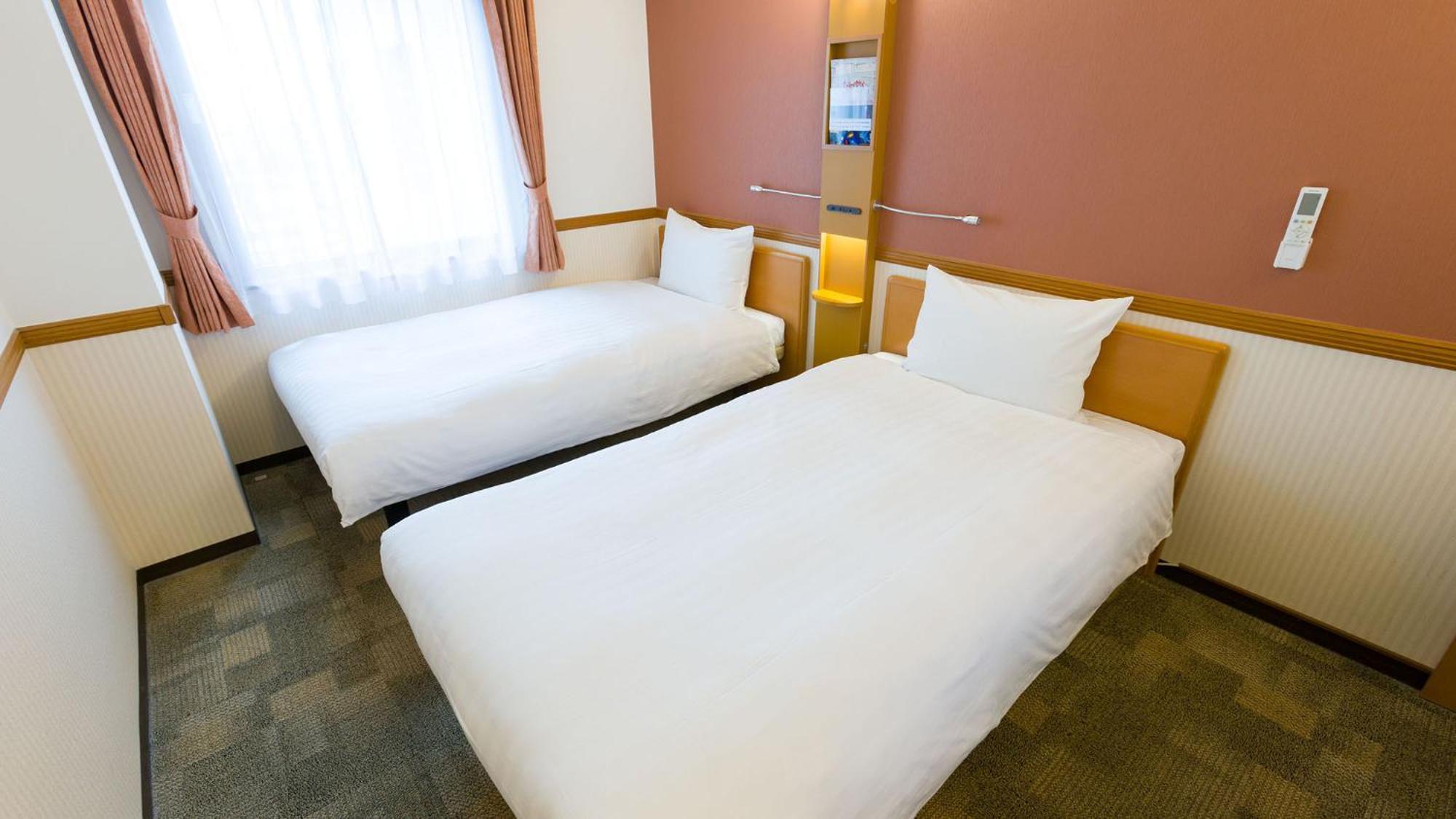 Toyoko Inn Takamatsu Hyogomachi Δωμάτιο φωτογραφία